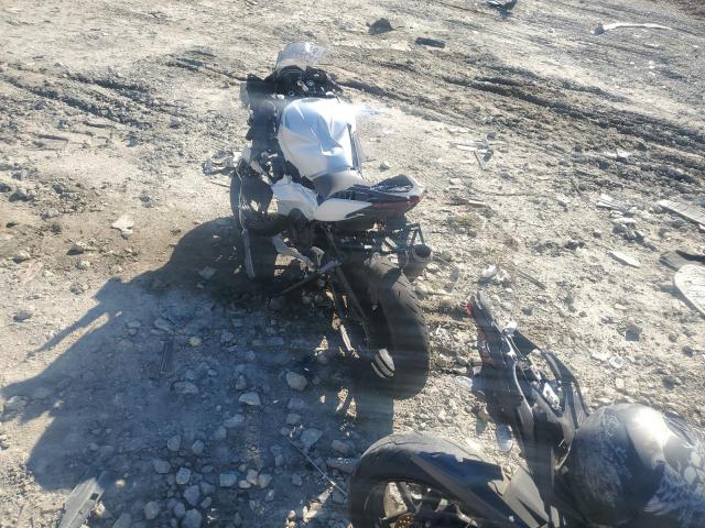 ML5EXGG15SDA70157