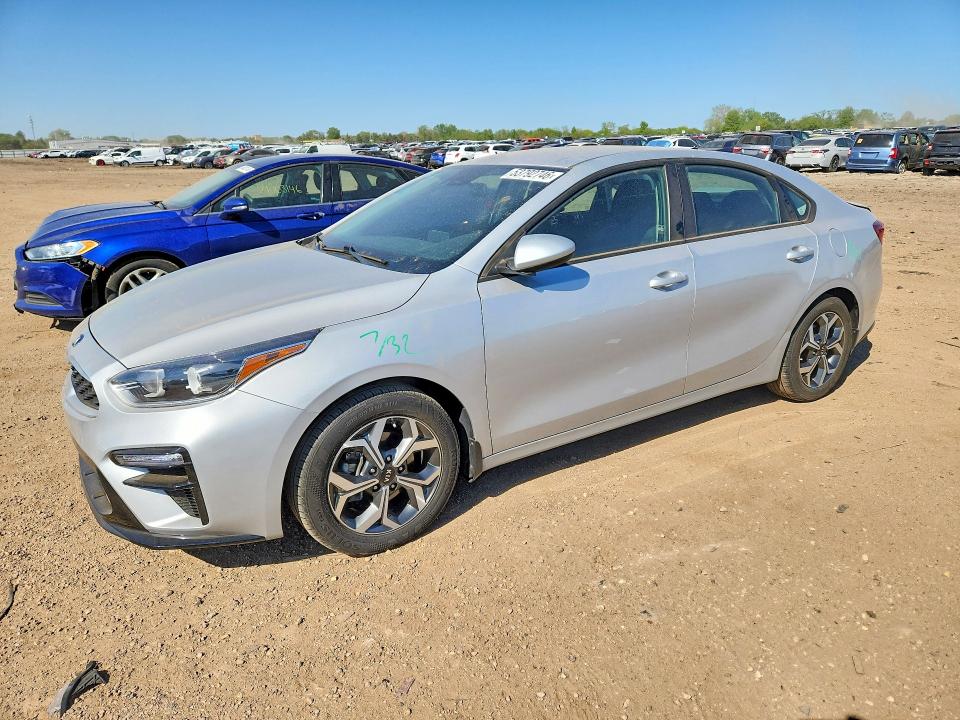 2021 KIA FORTE — VIN 3KPF24AD5ME413378