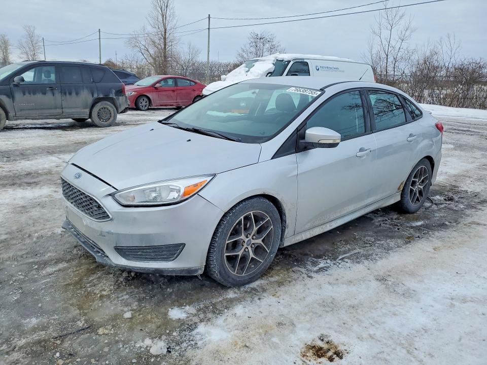 2016 FORD FOCUS — VIN 1FADP3F27GL214702