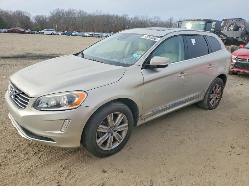 2017 VOLVO XC60 — VIN YV440MDU8H2018894