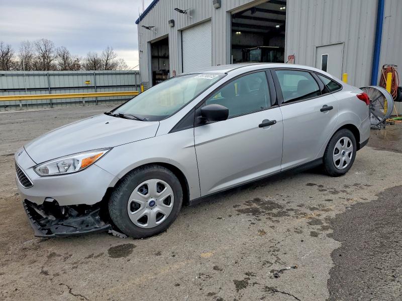 2017 FORD FOCUS — VIN 1FADP3E24HL229984