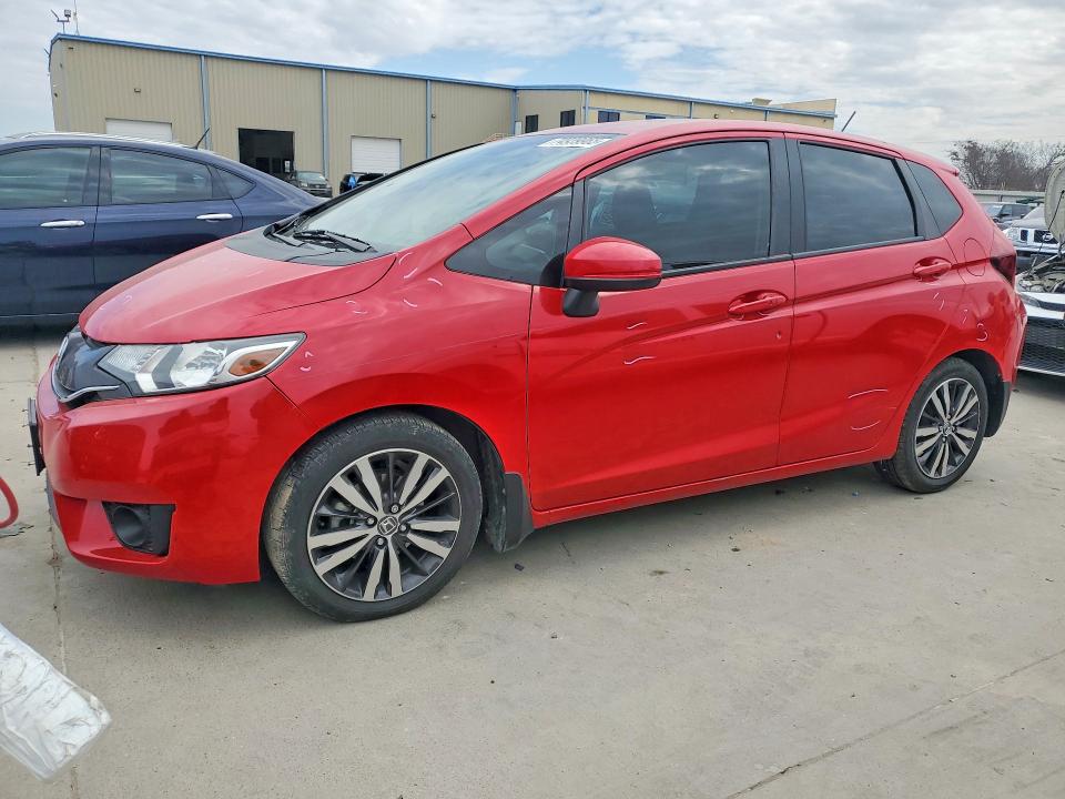 2015 HONDA FIT — VIN 3HGGK5H88FM749930