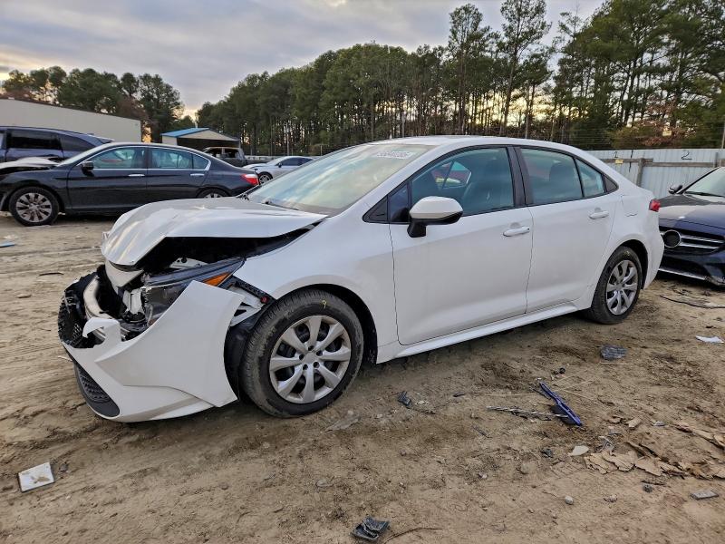 2020 TOYOTA COROLLA LE — VIN 5YFEPRAE0LP079177