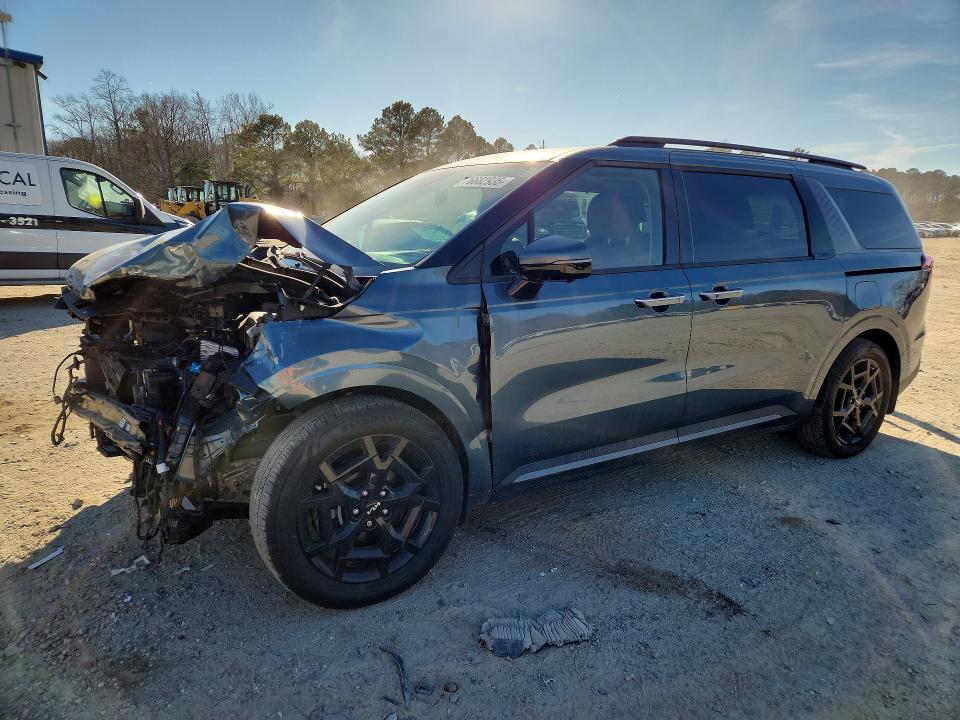 2025 KIA CARNIVAL — VIN KNDNE5K3XS6471424