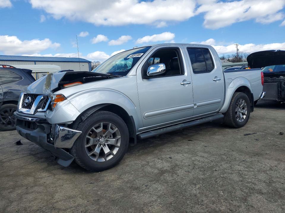 2015 NISSAN FRONTIER — VIN 1N6AD0EV9FN767058
