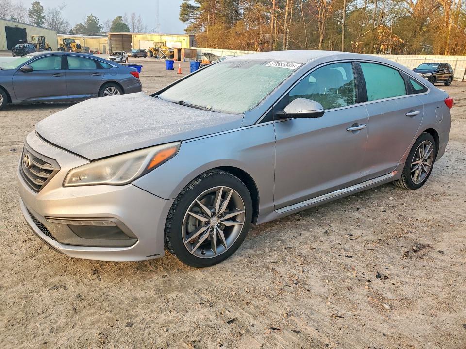 2015 HYUNDAI SONATA — VIN 5NPE34AB7FH090778