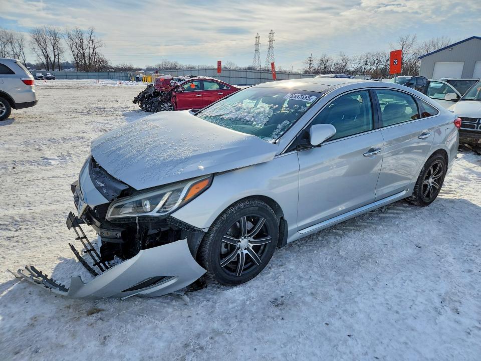 2015 HYUNDAI SONATA — VIN 5NPE34AFXFH197827