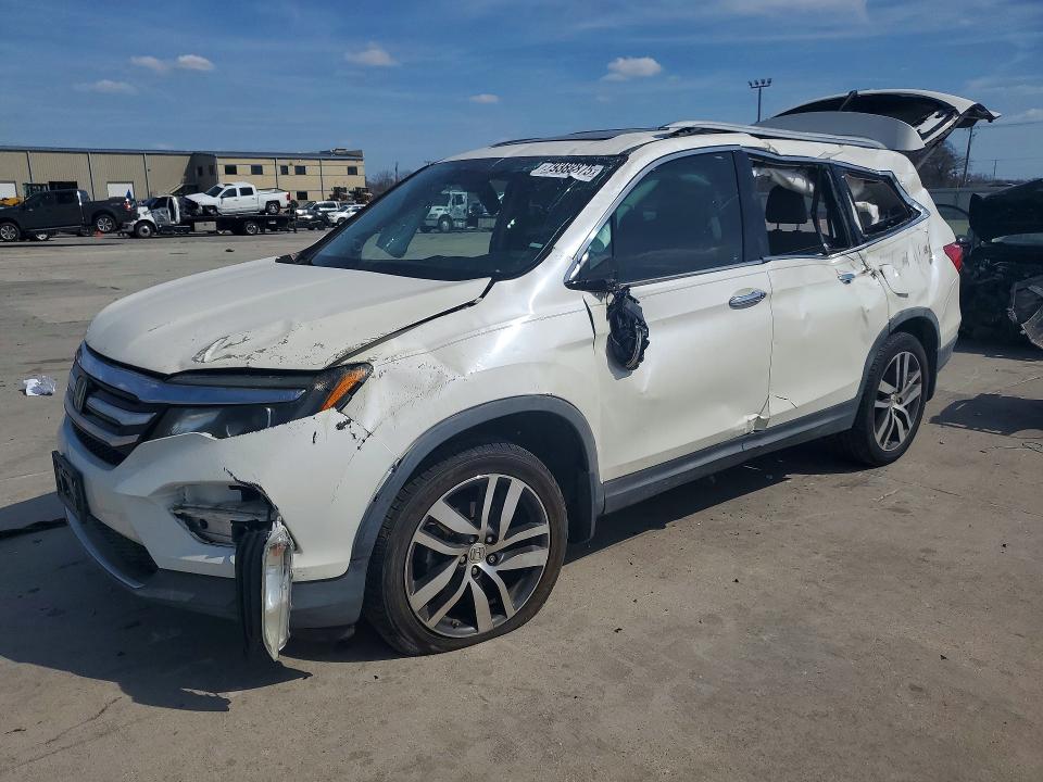 2017 HONDA PILOT — VIN 5FNYF6H07HB009168