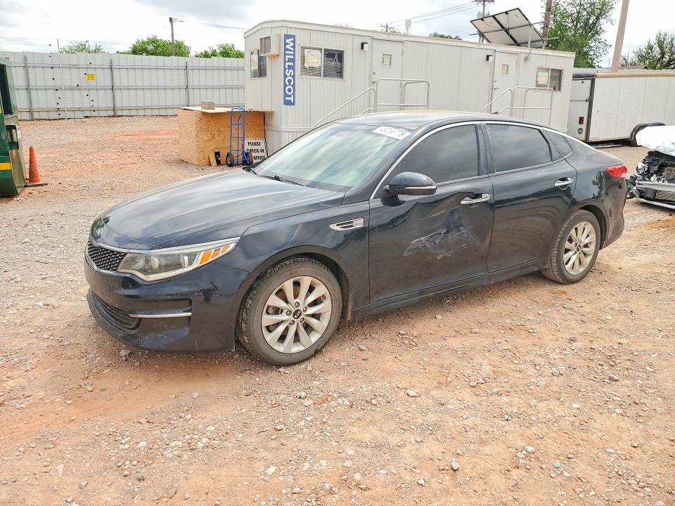 2017 KIA OPTIMA — VIN 5XXGU4L32HG143669