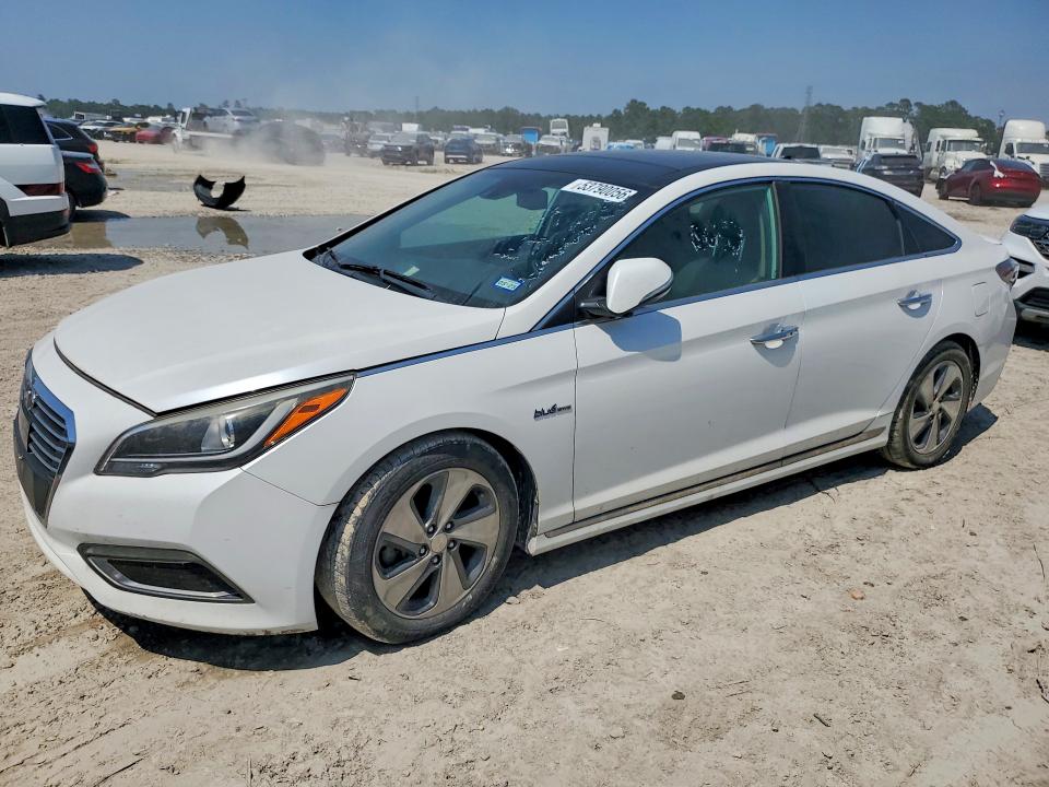 2016 HYUNDAI SONATA HYBRID — VIN KMHE34L19GA030459