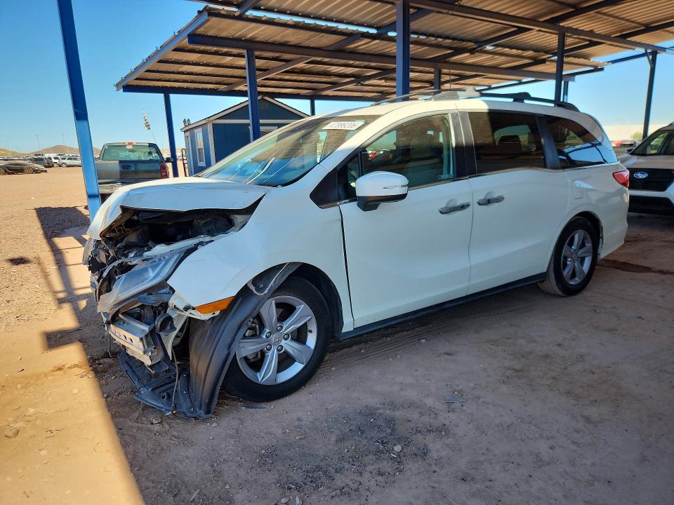 2018 HONDA ODYSSEY — VIN 5FNRL6H73JB094638