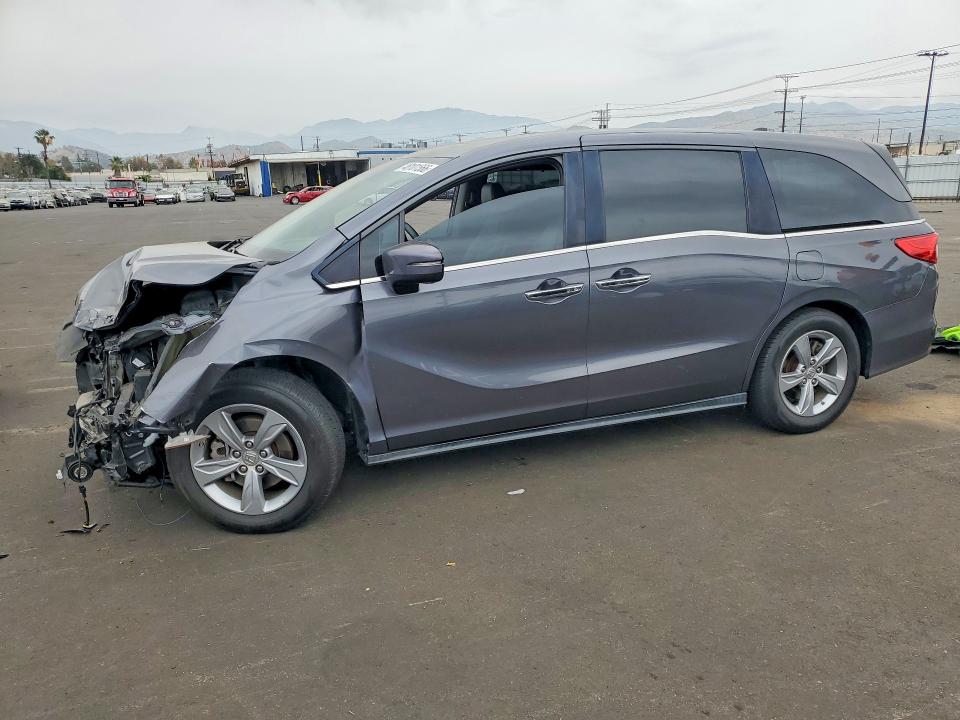 2018 HONDA ODYSSEY — VIN 5FNRL6H79JB049929