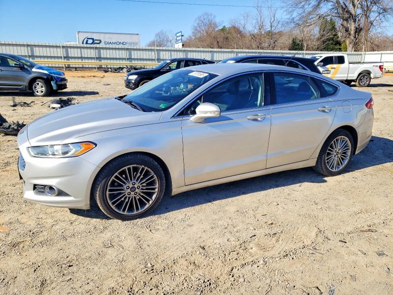 2015 FORD FUSION SE — VIN 3FA6P0H94FR208597