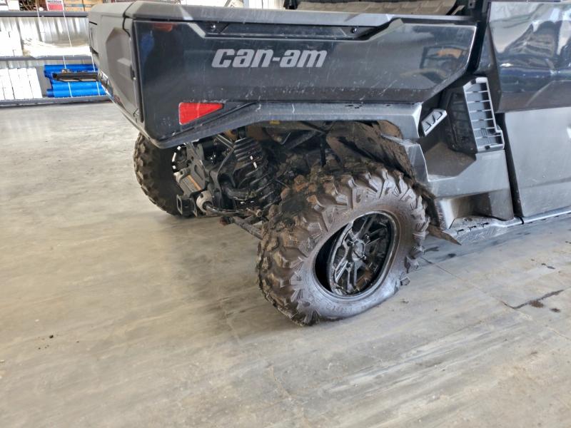 3JBKUAX45TK000040