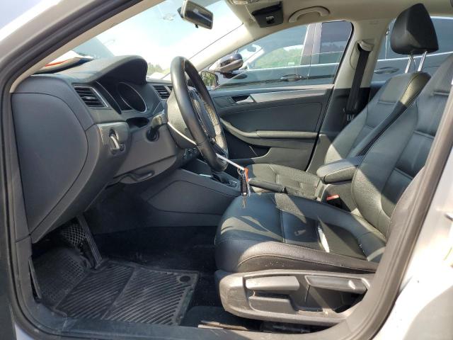 3VWD17AJ2FM306411