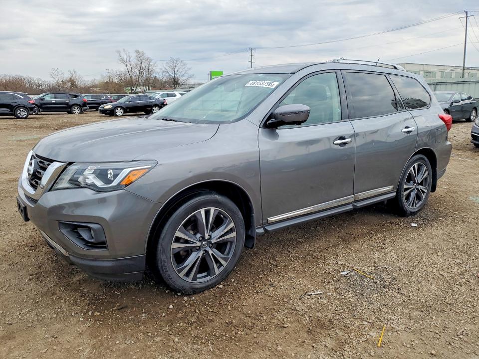 2017 NISSAN PATHFINDER — VIN 5N1DR2MM3HC642573