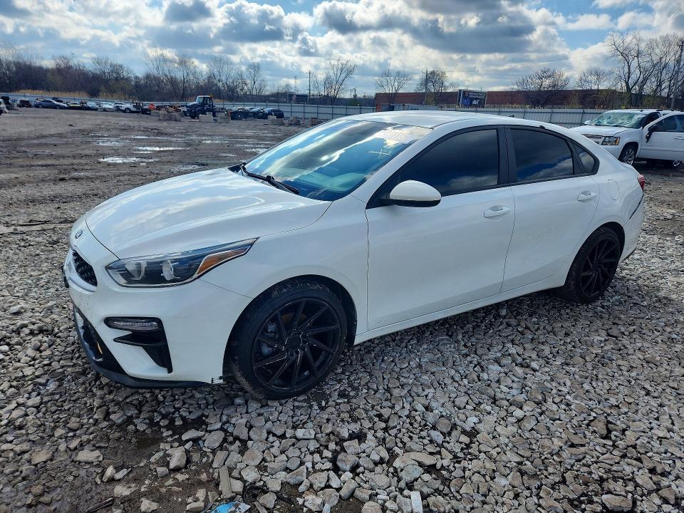 2021 KIA FORTE — VIN 3KPF24AD8ME354486