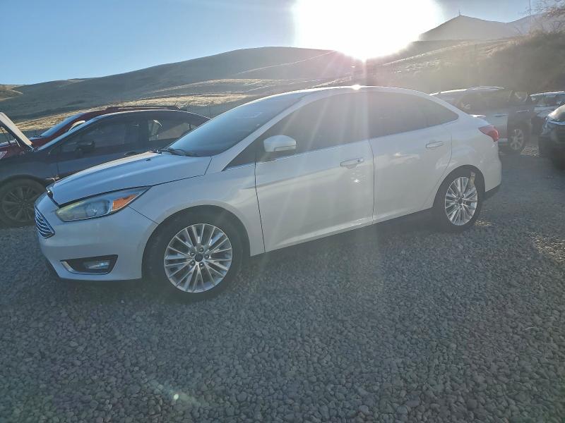 2017 FORD FOCUS — VIN 1FADP3J20HL287760