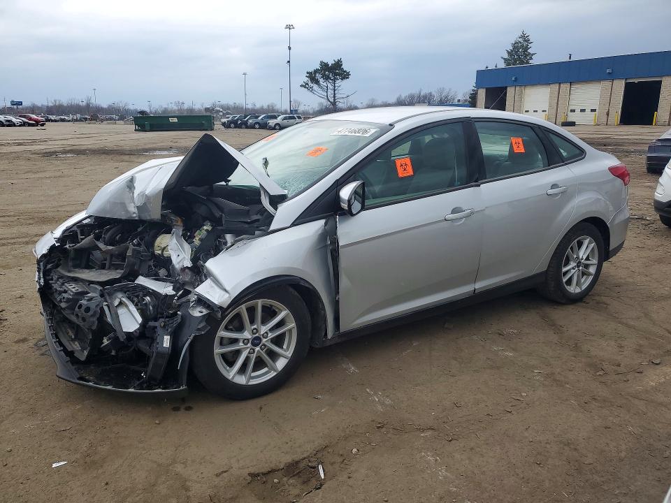 2016 FORD FOCUS — VIN 1FADP3F28GL386883