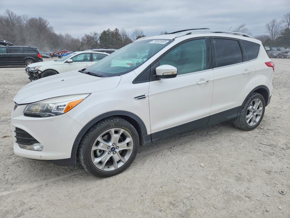 2015 FORD ESCAPE — VIN 1FMCU0J9XFUC19902