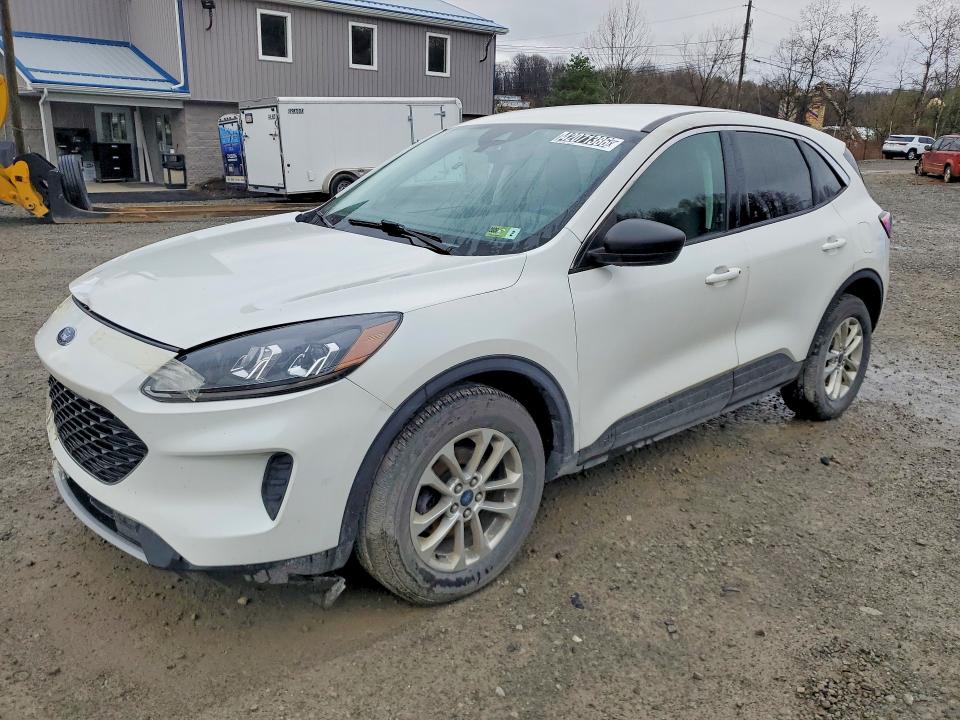 2022 FORD ESCAPE — VIN 1FMCU9G60NUA60467