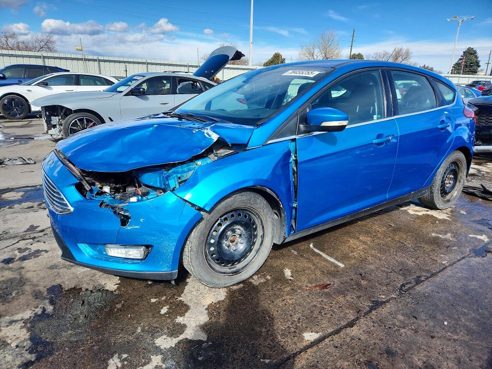 2016 FORD FOCUS — VIN 1FADP3N20GL369433