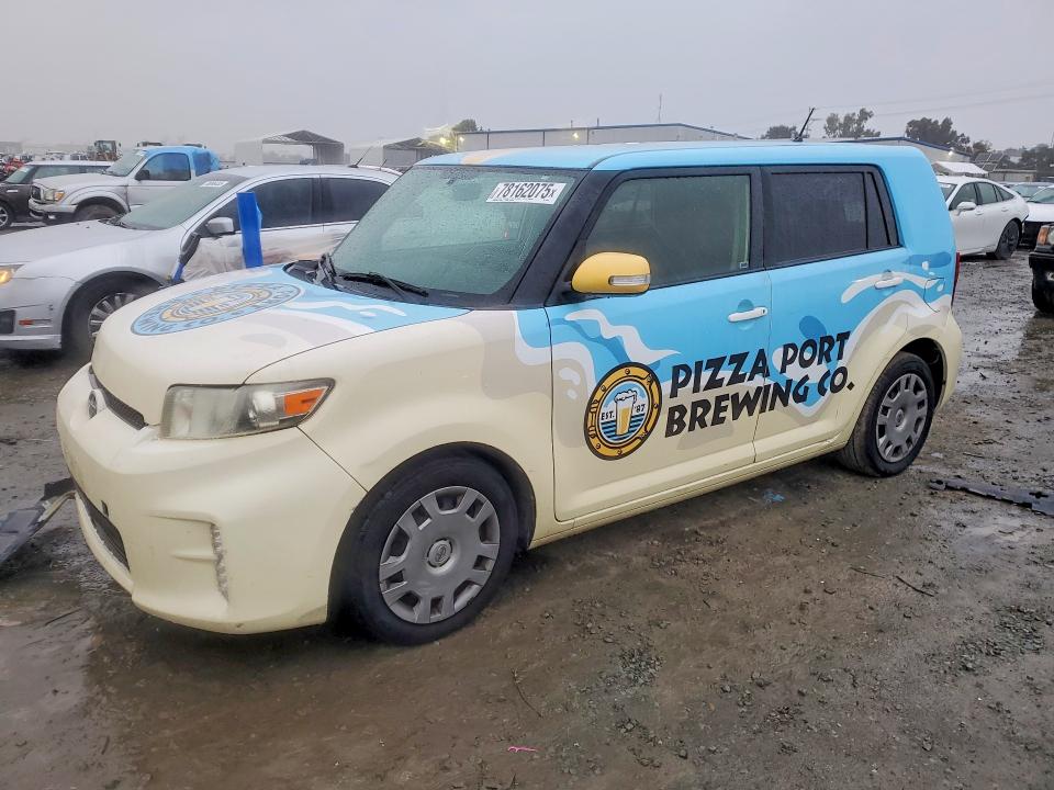 2015 TOYOTA SCION XB — VIN JTLZE4FE9FJ070932