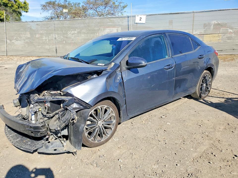 2016 TOYOTA COROLLA — VIN 5YFBURHE3GP510635