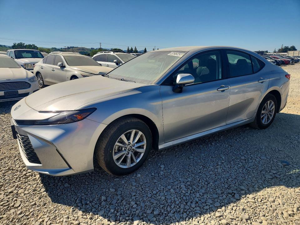 2025 TOYOTA CAMRY — VIN 4T1DAACK1SU116073