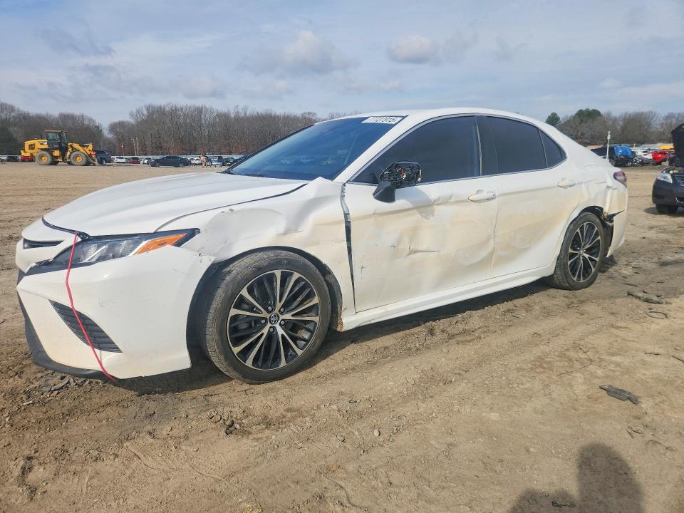 2020 TOYOTA CAMRY — VIN 4T1G11AK0LU898593