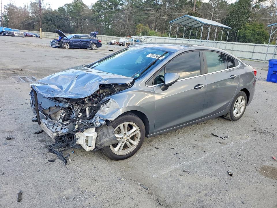 2018 CHEVROLET CRUZE — VIN 1G1BE5SM5J7212904