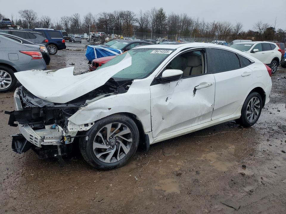 2018 HONDA CIVIC — VIN 2HGFC2F76JH564896