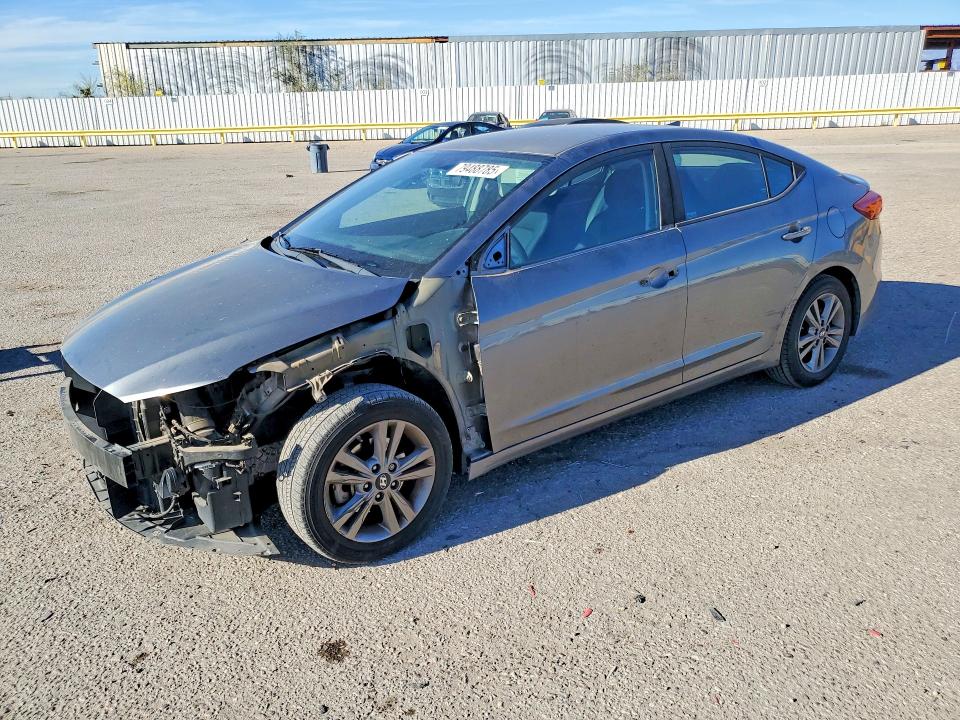 2018 HYUNDAI ELANTRA — VIN 5NPD84LF2JH313136