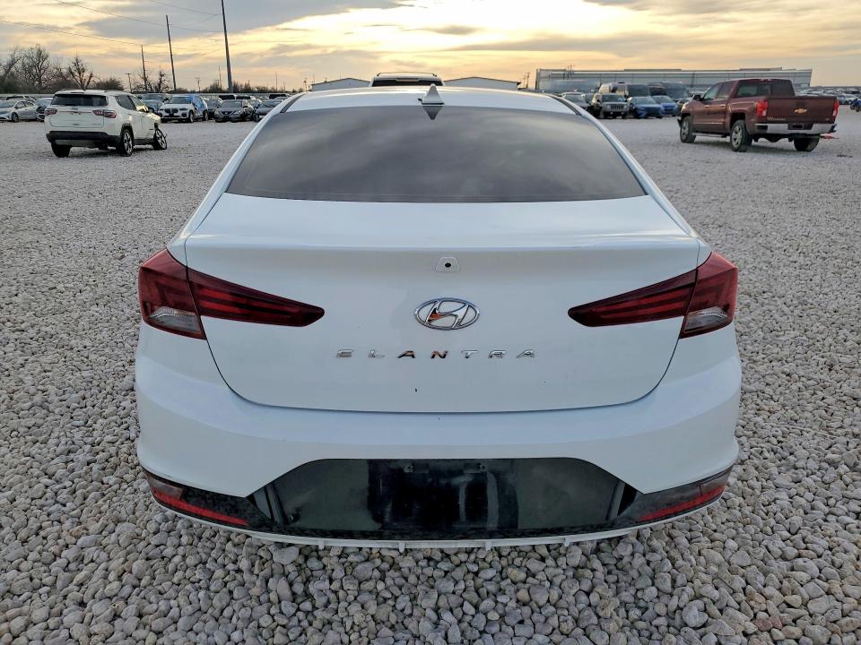 5NPD84LF2KH435660