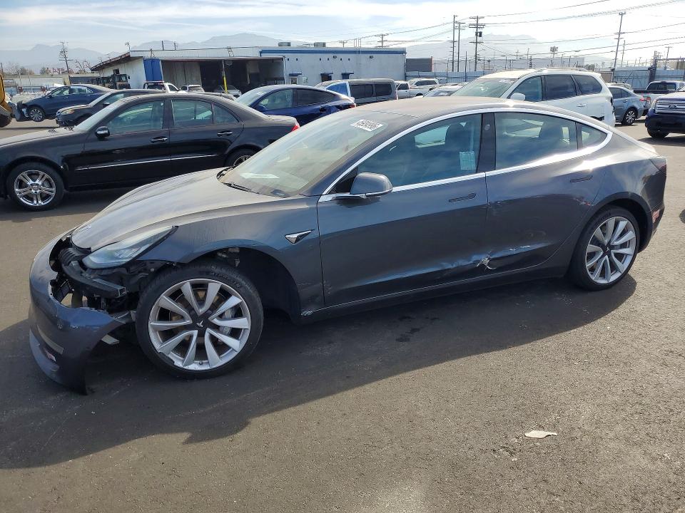 2018 TESLA MODEL 3 — VIN 5YJ3E1EA7JF003339