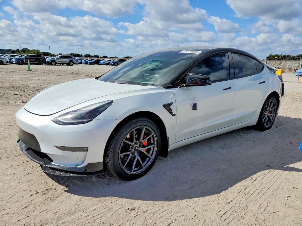 2022 TESLA MODEL 3 — VIN 5YJ3E1EB3NF342582