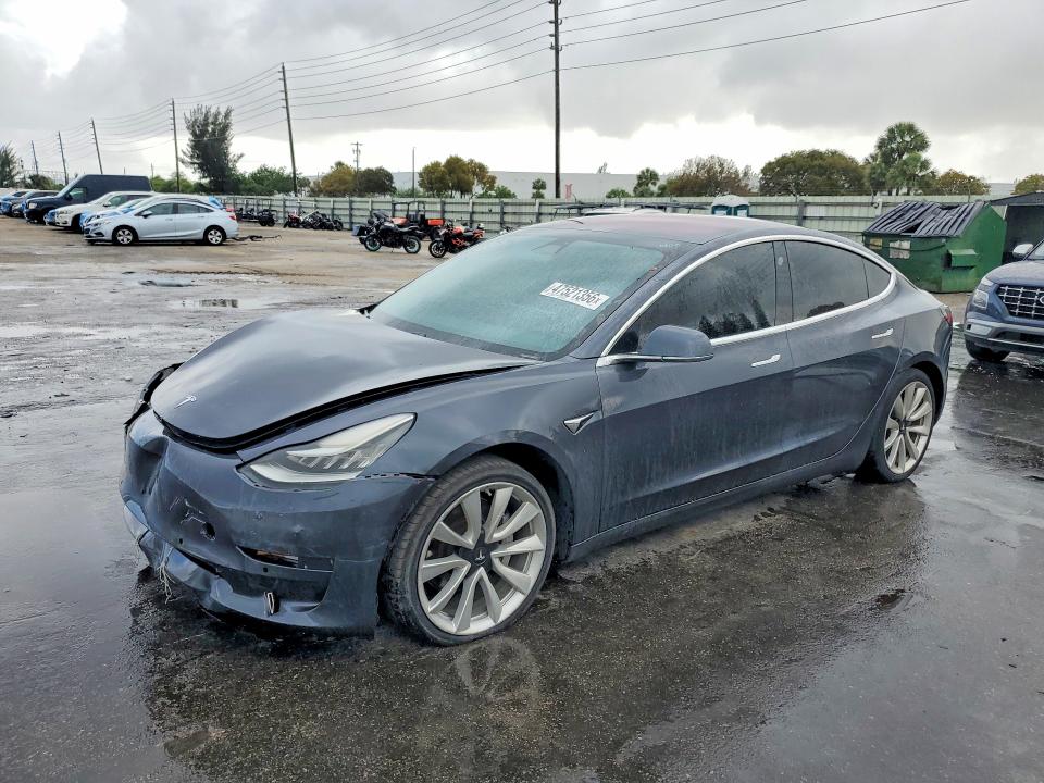 2018 TESLA MODEL 3 — VIN 5YJ3E1EA5JF047467