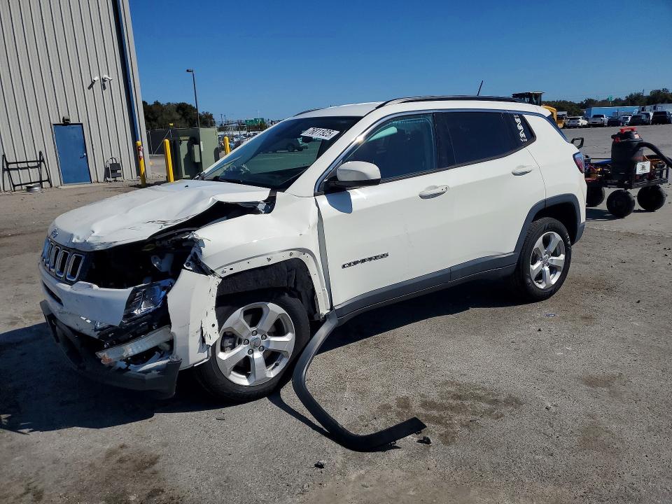 2020 JEEP COMPASS — VIN 3C4NJDBB5LT240984