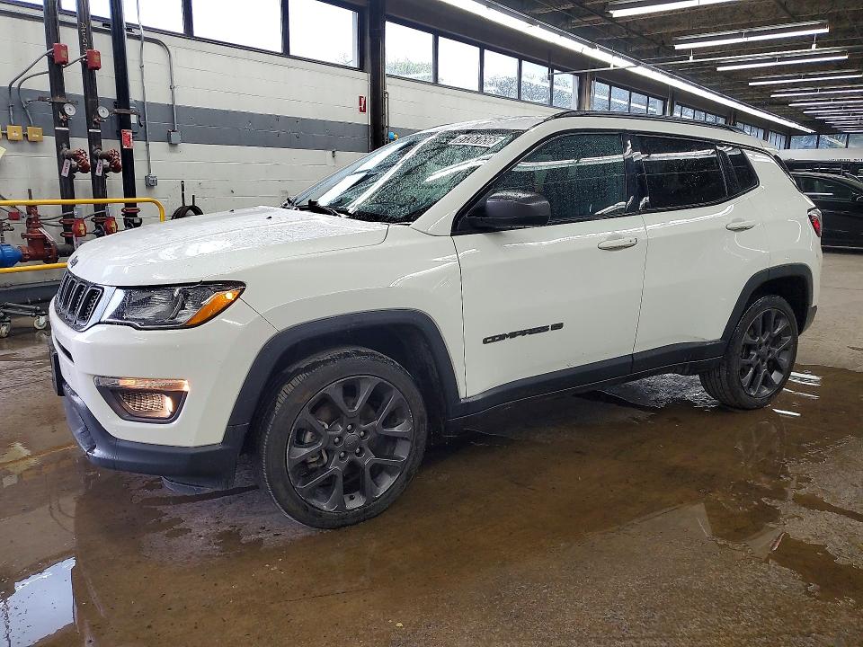 2021 JEEP COMPASS — VIN 3C4NJDEB2MT524876