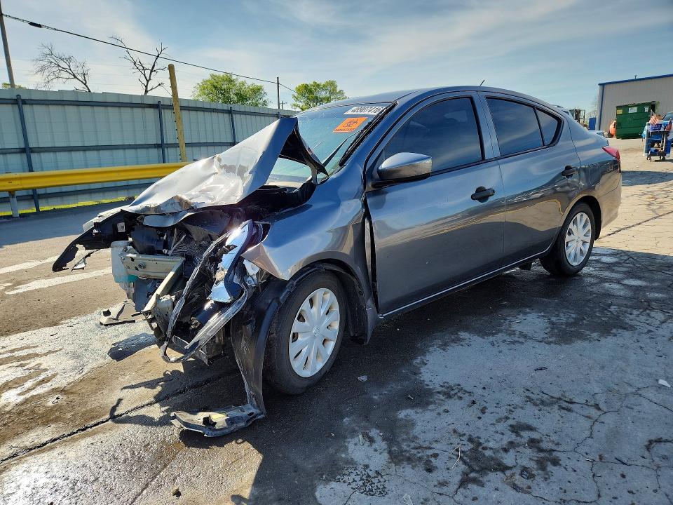 2018 NISSAN VERSA — VIN 3N1CN7AP3JL838369