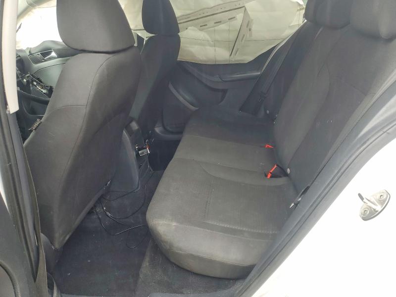 3VW2K7AJXFM404610