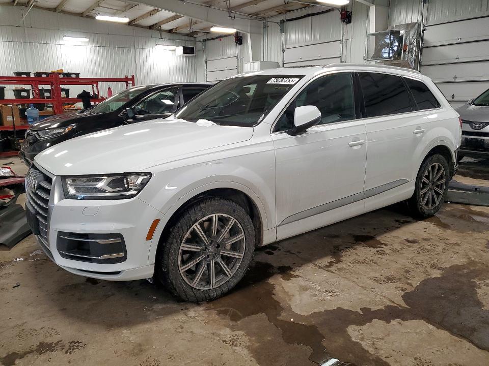 2017 AUDI Q7 PREMIUM — VIN WA1AABF71HD014196