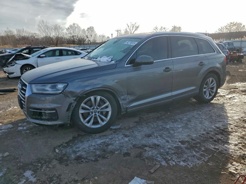 2017 AUDI Q7 — VIN WA1AHAF75HD044288