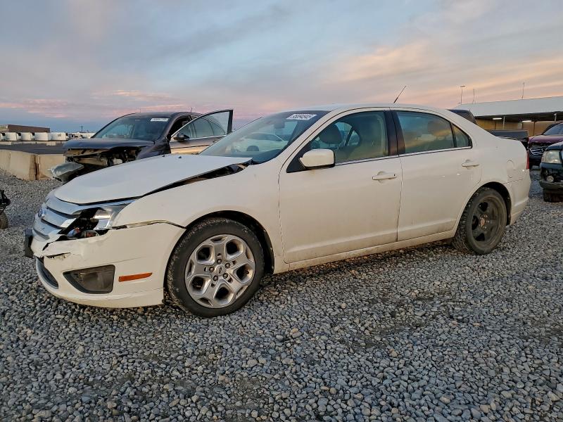 2011 FORD FUSION SE — VIN 3FAHP0HA2BR268939