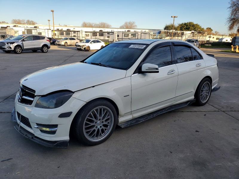 2012 MERCEDES-BENZ C 350 — VIN WDDGF5HB1CR234105
