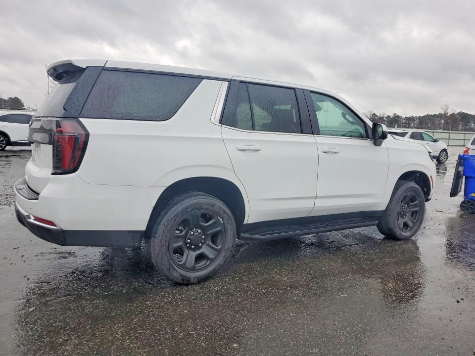 1GNS6UED6SR240153