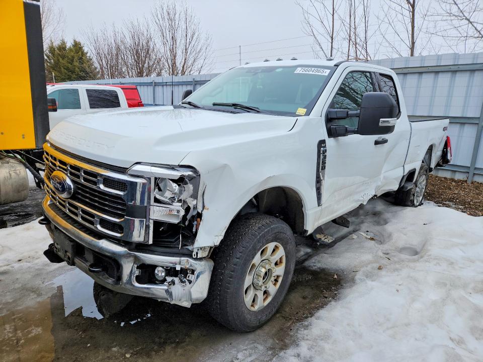 2024 FORD F350 — VIN 1FT8X3BA2REE81407