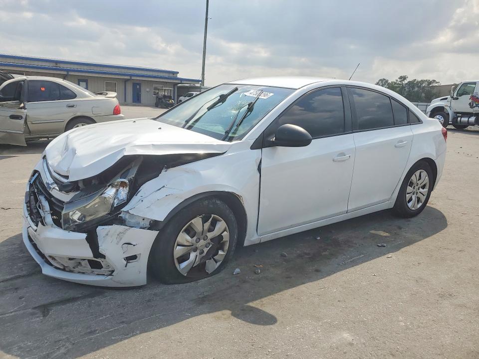 2016 CHEVROLET CRUZE LIMITED — VIN 1G1PA5SHXG7163602