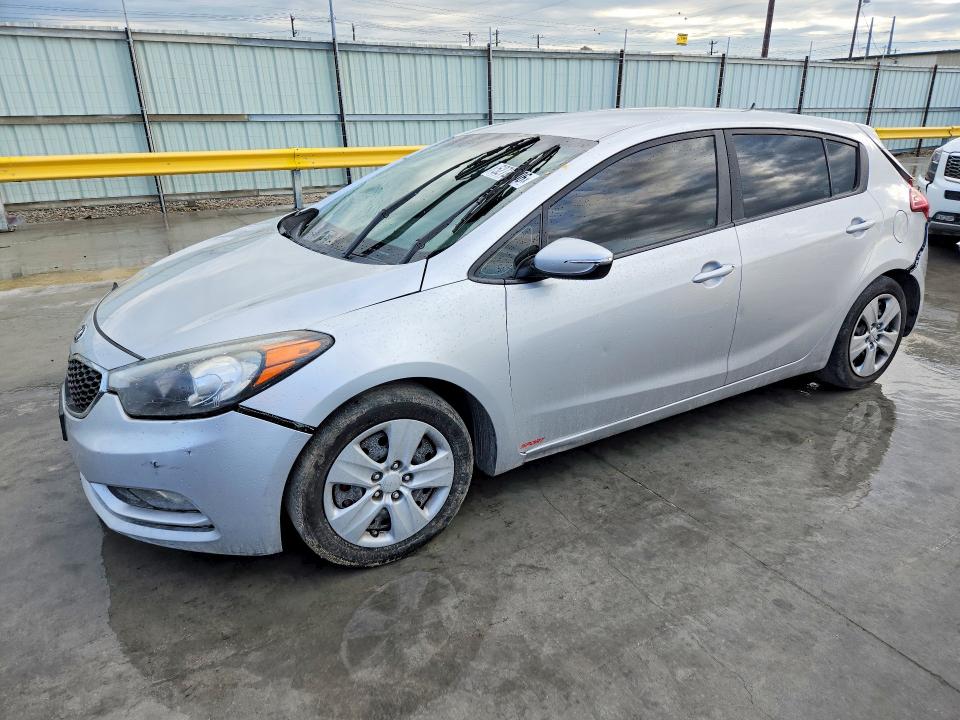 2016 KIA FORTE — VIN KNAFK5A85G5577929