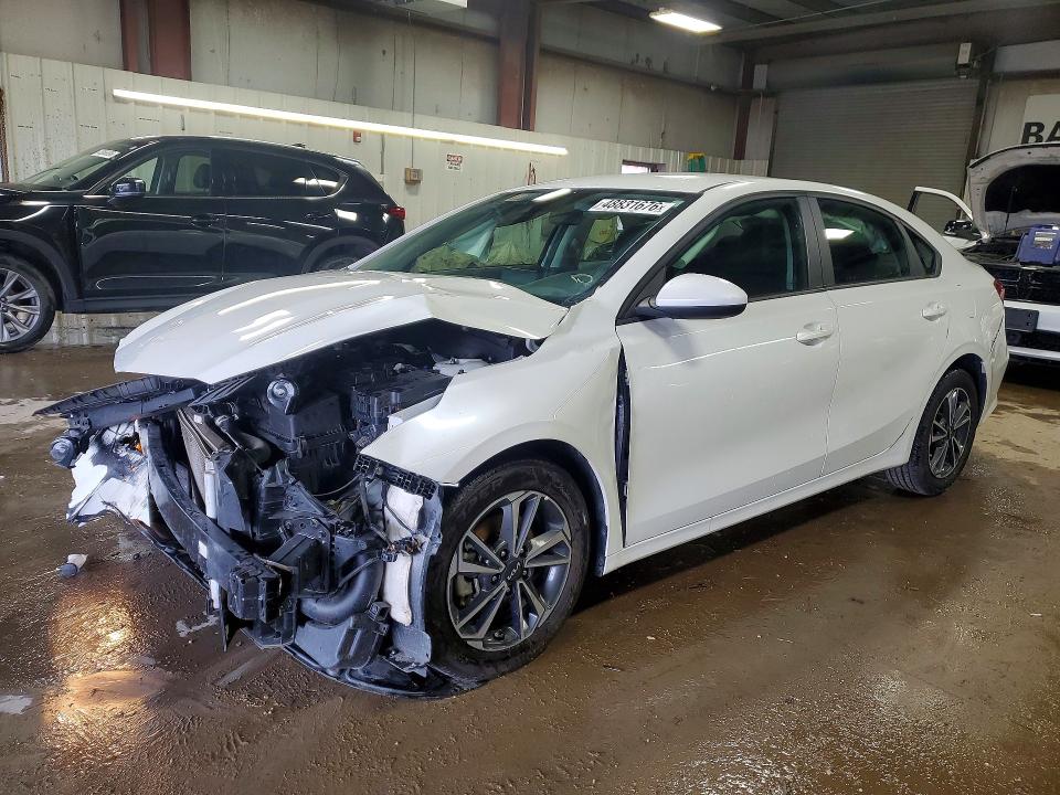 2024 KIA FORTE — VIN 3KPF24AD4RE721018